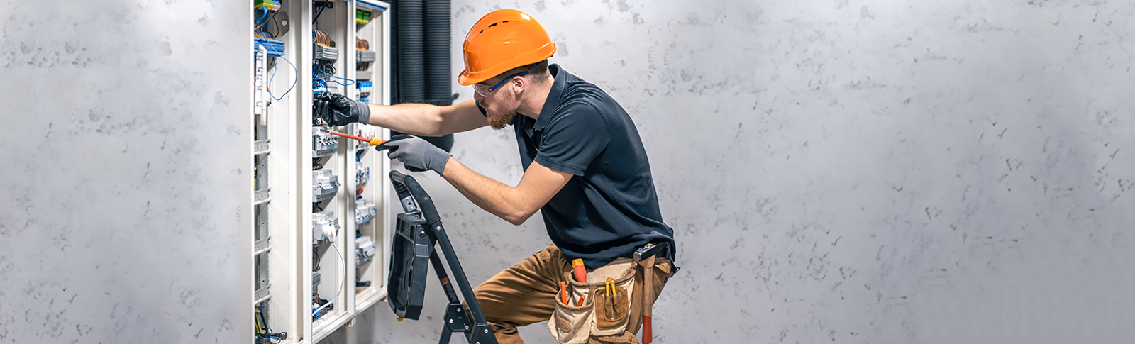 Tips for Finding Trusted Tradespeople for Home Renovation Projects